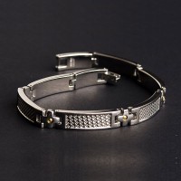 Pulseira em Aço com Detalhes em Ouro Amarelo Pulseira em Aço com Detalhes em Ouro Amarelo