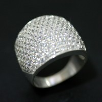 Anillo de plata 925 con 170 piedras de Zirconia