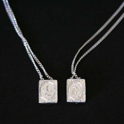 News and Releases July 2016: Trinkets Silver 925, Silver 925 scapulars, Silver Earring 925 and Piercings Surgical Steel Black Lo Cirúrgico Black Line