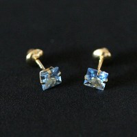 Brinco de Ouro 18k 0750 com Pedra de Zirconia Azul Claro