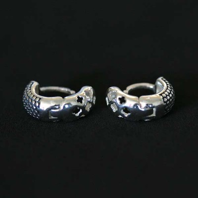 News and Releases July 2016: Trinkets Silver 925, Silver 925 scapulars, Silver Earring 925 and Piercings Surgical Steel Black Lo Cirúrgico Black Line