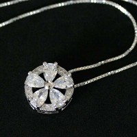 Cadena de plata con colgante flor 925 con Circonita Piedra
