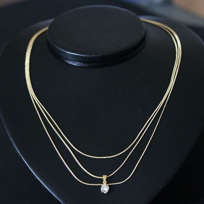 News and Releases: Rings and Necklaces Gold Plated and Earrings in 18k Gold 0750