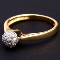 Ring Solitary with Yellow Gold and White Gold with 22 Diamonds of Half Point Each