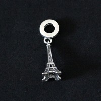 Berloque de Prata 925 Torre Eiffel para Pulseira Momentos de Vida
