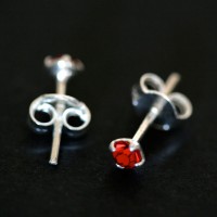 925 Silver Earring with Stone Zirconia Red