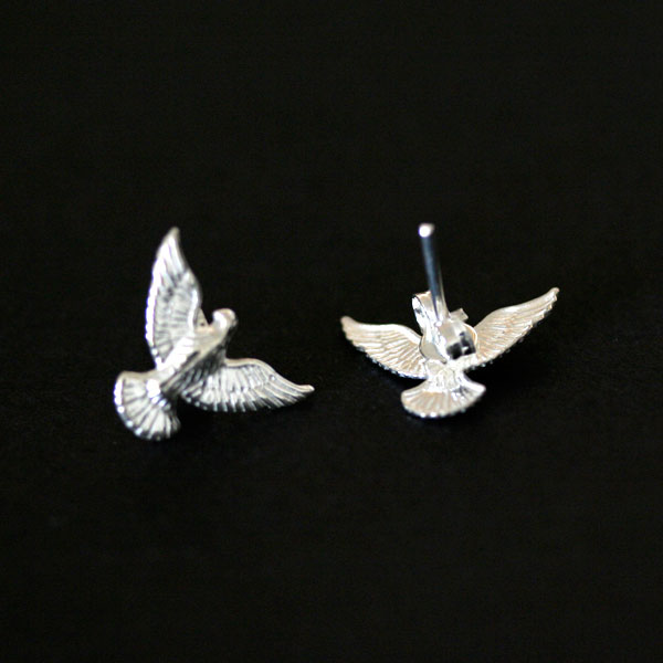 News of the Week Steel, 925 Silver and 18k Gold: Rings, Earrings, Necklaces, Bracelets, Pendants and more ...