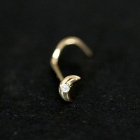Piercing 18k Gold Moon 0750 with a Zirconia Stone