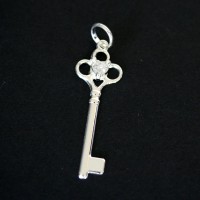 925 Silver Key Pendant with Zircon Stone