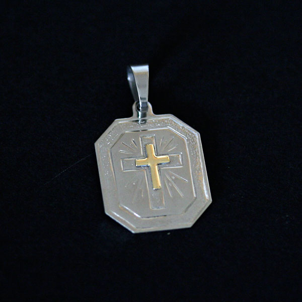 News of the Week: Pendants Stainless Steel with 18k Gold - Various Models