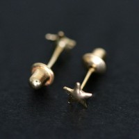 Earring 18k Gold Star