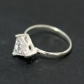 Anillo de Plata con 925 Tringulo de Piedra Zirconia