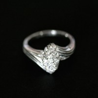 Anillo de Plata 925 Interseccin con 12 Piedras Zirconia