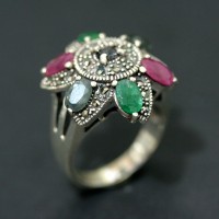 925 Silver Ring with Emerald, Sapphire and Ruby