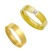 AlianaAnatmicadeOuro18k750Largura5.00mmAltura1.30mm/AlianaAnatmicadeOuro18k750com1Brilhantede11.00PontosLargura5.00mmAltura2.20mm