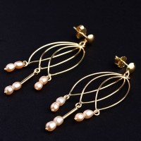 Earring Yellow Gold with Natural Pearls