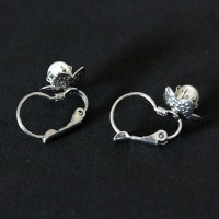 Surgical Steel Piercing Earring Flower with Pearl