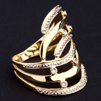 Anillo del Oro Amarillo, Oro Blanco con 6 Diamantes de Medio Punto