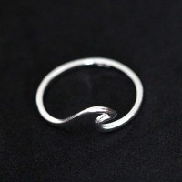 925 Sea Waves Silver Ring