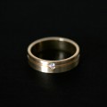 AnatomicalAllianceGold18k750Width5.0mmThickness1.5mmwith1Diamond5Points