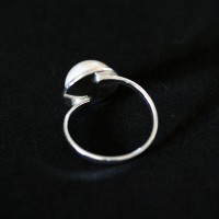 Anillo de plata de 925 Smooth Perla Cabochon