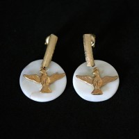 Semi Earring Jewelry Gold Plated Holy Spirit with Mother of Pearl