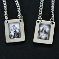 Scapular Steel Smooth Resin Sacred Heart of Jesus