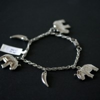 De acero trenzado elefante pulsera y Pimienta